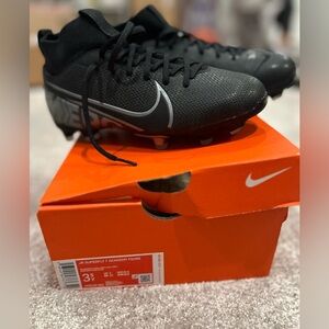 Black Nike mercurial soccer cleats size 3.5 youth brand new
